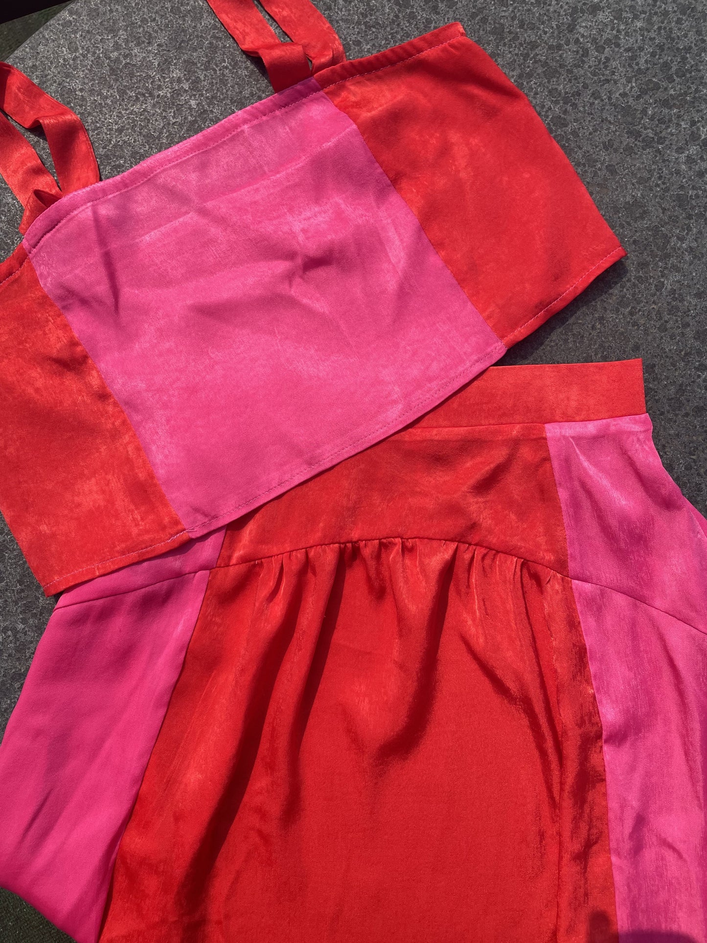 Ruby | Todelt Sommer Sæt | Silke Blanding