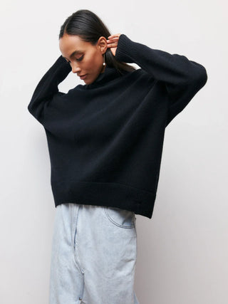 Rullekrave Sweater | Oversized | Varm og Elegant