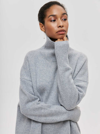 Rullekrave Sweater | Oversized | Varm og Elegant