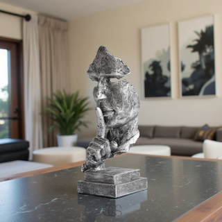 Moderne Skulptur med Stilhed Tema