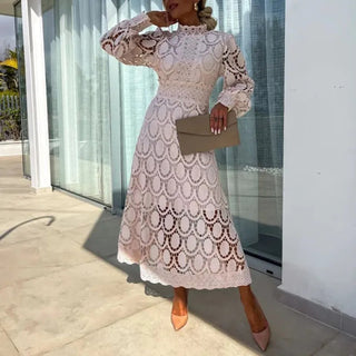 Midi Blondekjole Med Høj Hals