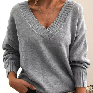 V-hals sweater i basisstil