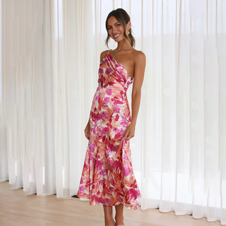 Asymmetrisk Midikjole | Blomsterprint | Elegant og Feminint