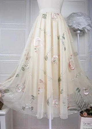 Broderet Tylskørt