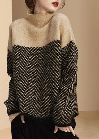 Kontrast sweater med høj hals
