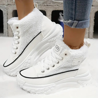 Fleeceforing Sneakers