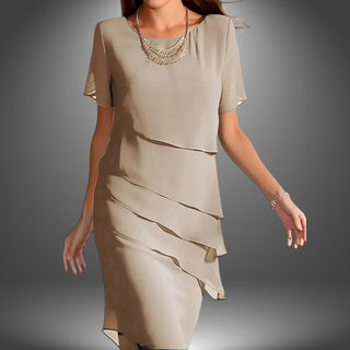 Elegant Lagdelt Chiffon Kjole