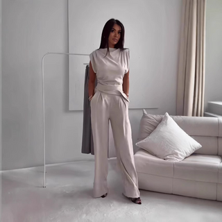 Elegant sæt med asymmetrisk top