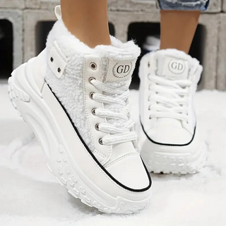Fleeceforing Sneakers