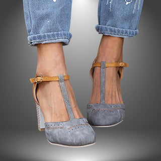 Retro Pumps med T-rem
