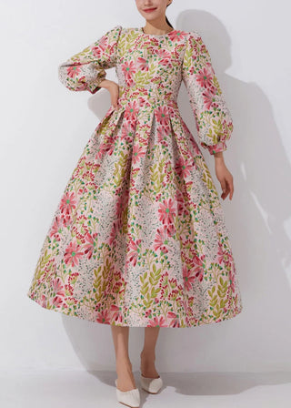 Blomsterprint Kjole | Sommerlig Elegance | Romantisk Look