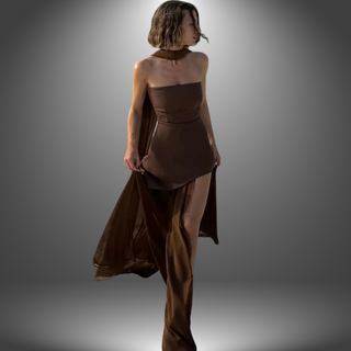 Asymmetrisk Kjole Elegant og Sofistikeret