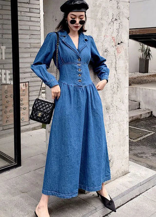 Lang denimkjole med taljesnit