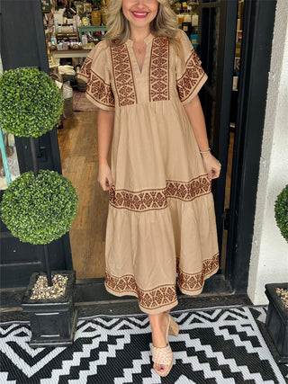 Boho Kjole med Broderi