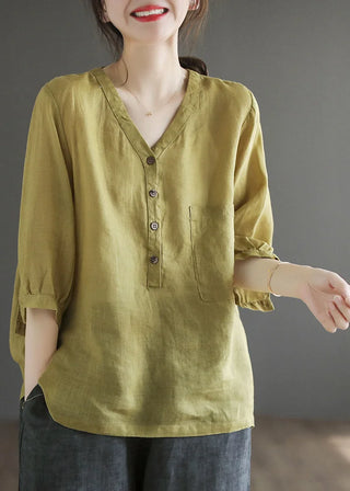 Løs linnedbluse med knapper