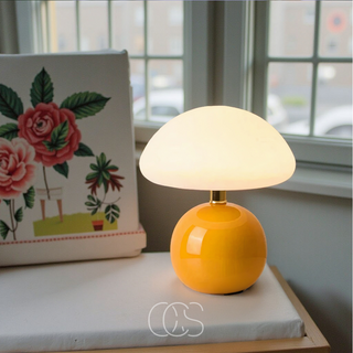 Elegant LED Bordlampe