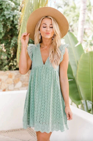Sommerkjole Med Broderie Og Flæser