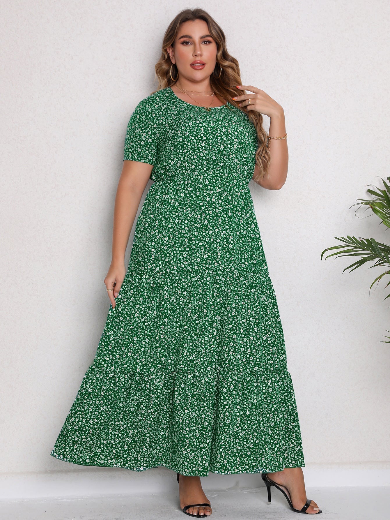 Elora | Grøn Blomstret Maxi Kjole | Let & Elegant