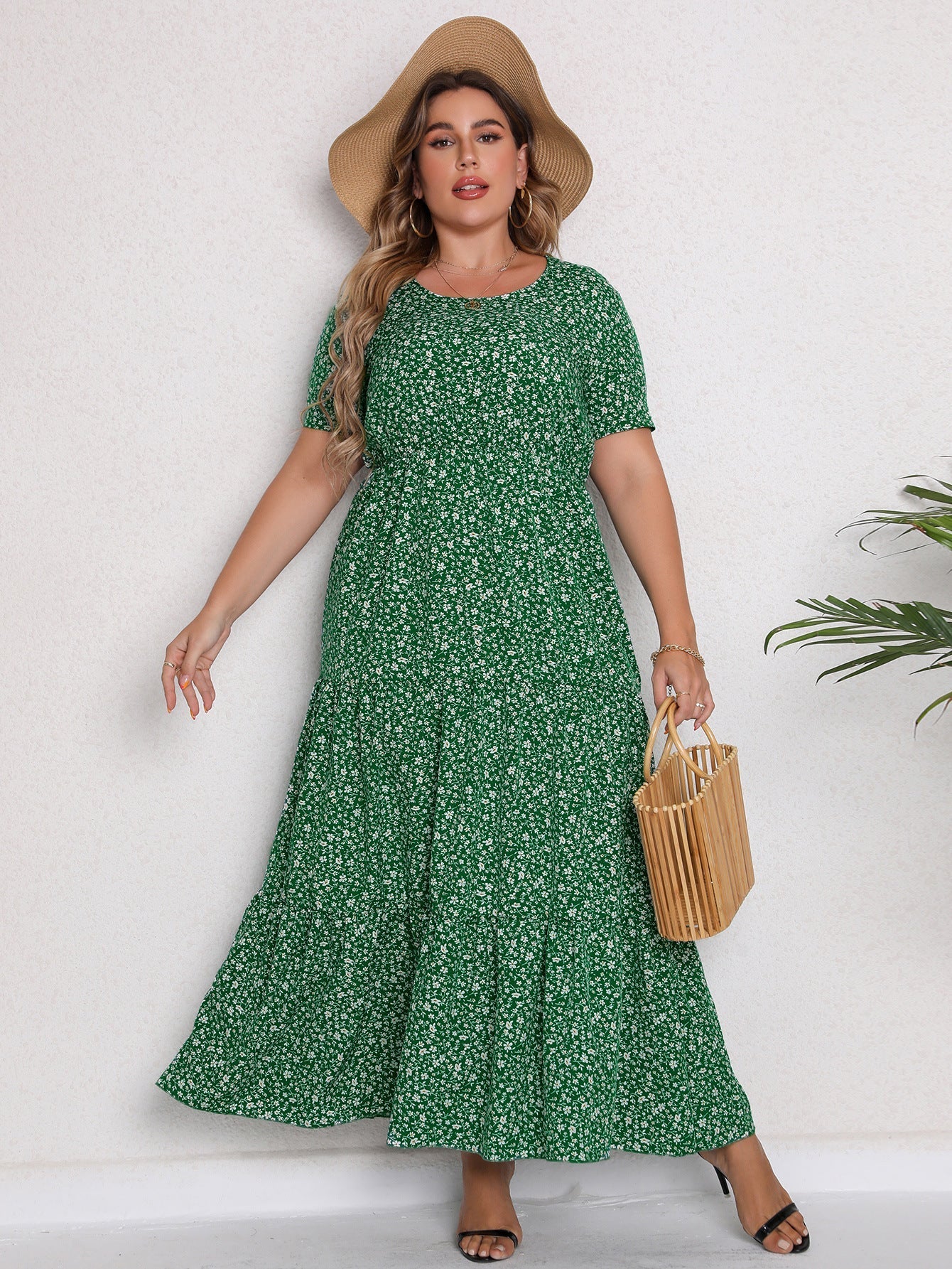 Elora | Grøn Blomstret Maxi Kjole | Let & Elegant