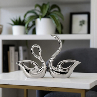 Moderne Svane Skulptur