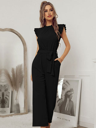 Jumpsuit med flæseærmer og bindebælte