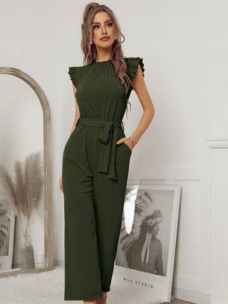 Jumpsuit med flæseærmer og bindebælte