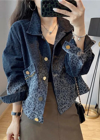Leopardmønstret denimjakke med gulddetaljer