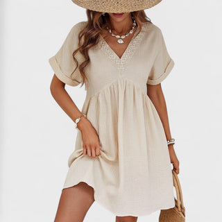 Sommer kjole med broderi