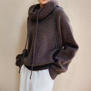 Cozy Ribbed Strikket Sweater