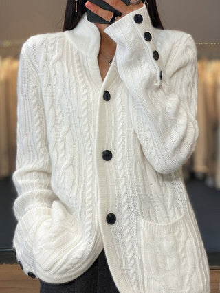 Kabelstrikket Cardigan med Knapper