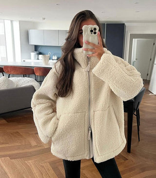 Teddyjakke med Lynlås | Creme | Varm og Casual Vinterstil