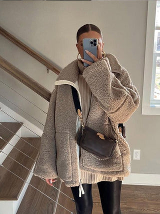 Teddyjakke med Lynlås | Creme | Varm og Casual Vinterstil