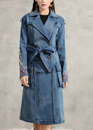 Lang denim trenchcoat med broderi