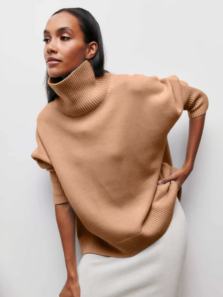 Rullekrave Sweater | Oversized | Varm og Elegant