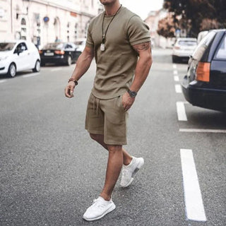 Sporty T-Shirt og Shorts Sæt